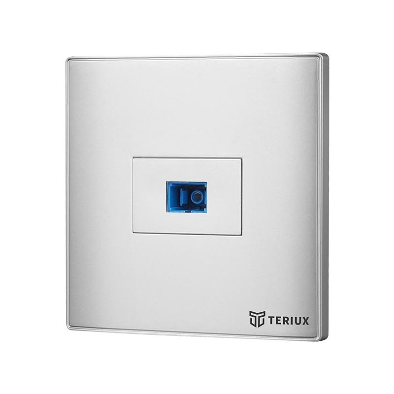 Kuinka SC-seinäpistorasia parantaa tilaasi ja yhteyksiäsi?